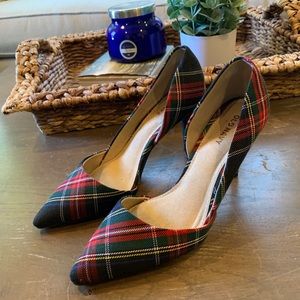 NWOT Old Navy, red, green and navy plaid heels